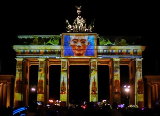2020德国柏林灯光节 点亮疫情中的地标（组图）