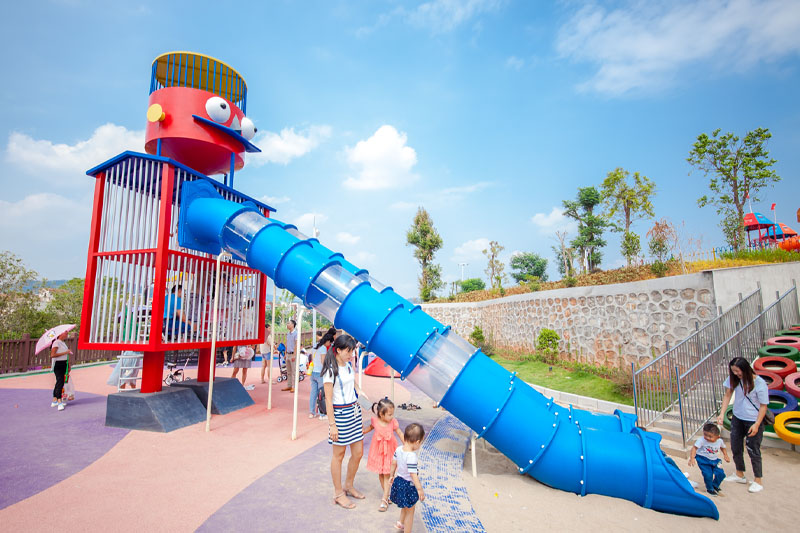 无动力儿童游乐园